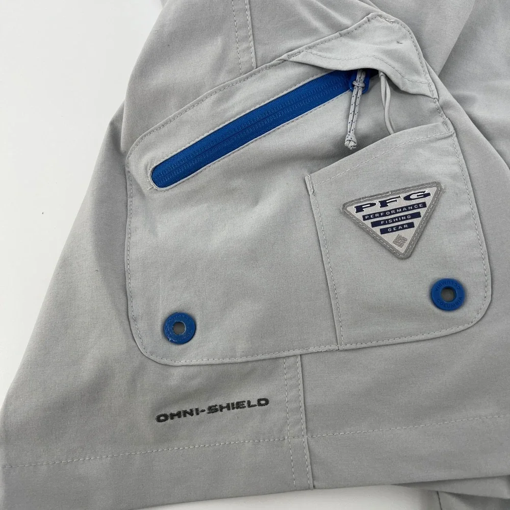 Columbia PFG‎ Blood & Guts Grey Fishing Shorts Mens 40 Omni-Shield Bottle Opener